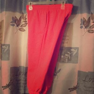 UA Capri sweats.💥💗⚡️💥